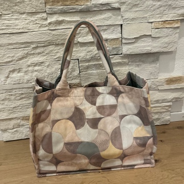 Handtasche Adel